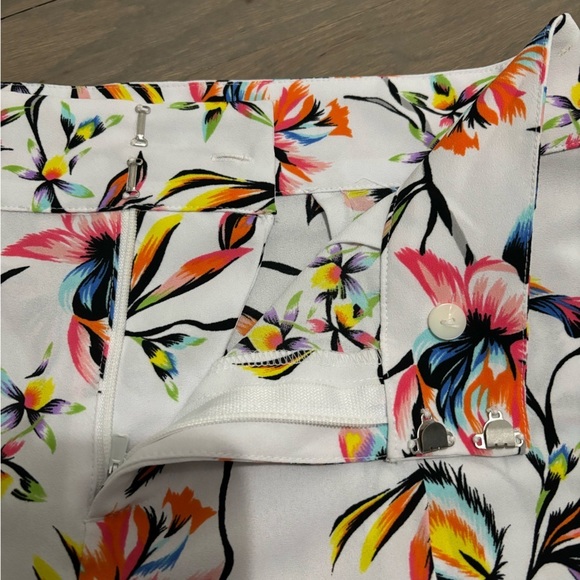 NWT. Bar lll Women’s Wide Leg Floral Palazzo Pants. Prism Garden. Size 0 - Picture 4 of 6